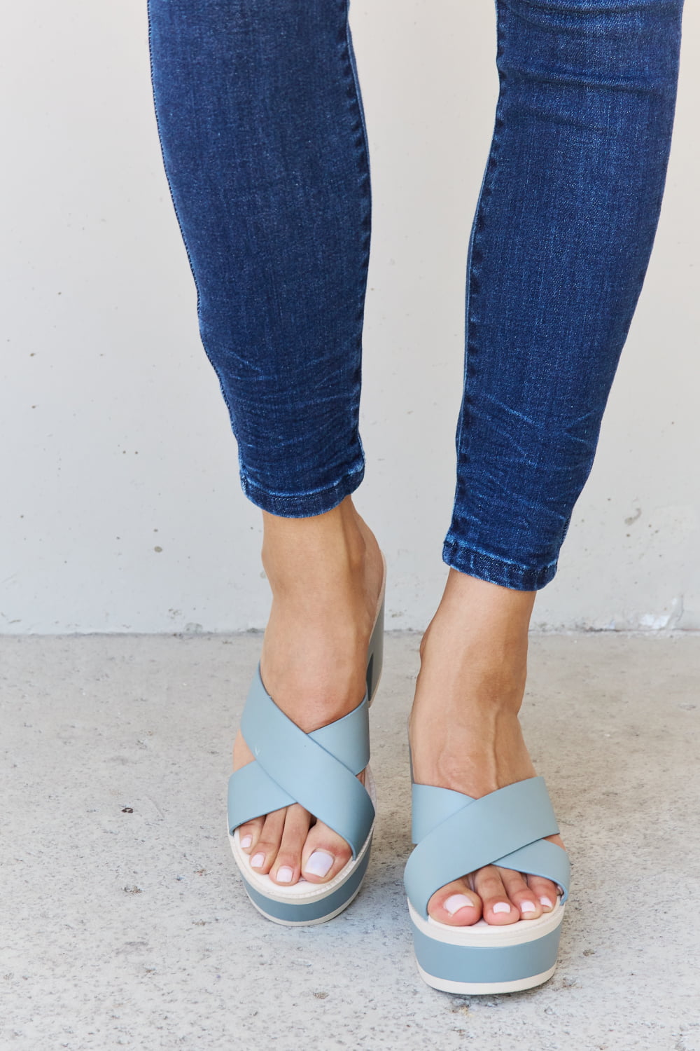 Weeboo Cherish The Moments Contrast Platform Sandals in Misty Blue featuring crisscross straps and a stylish platform sole.