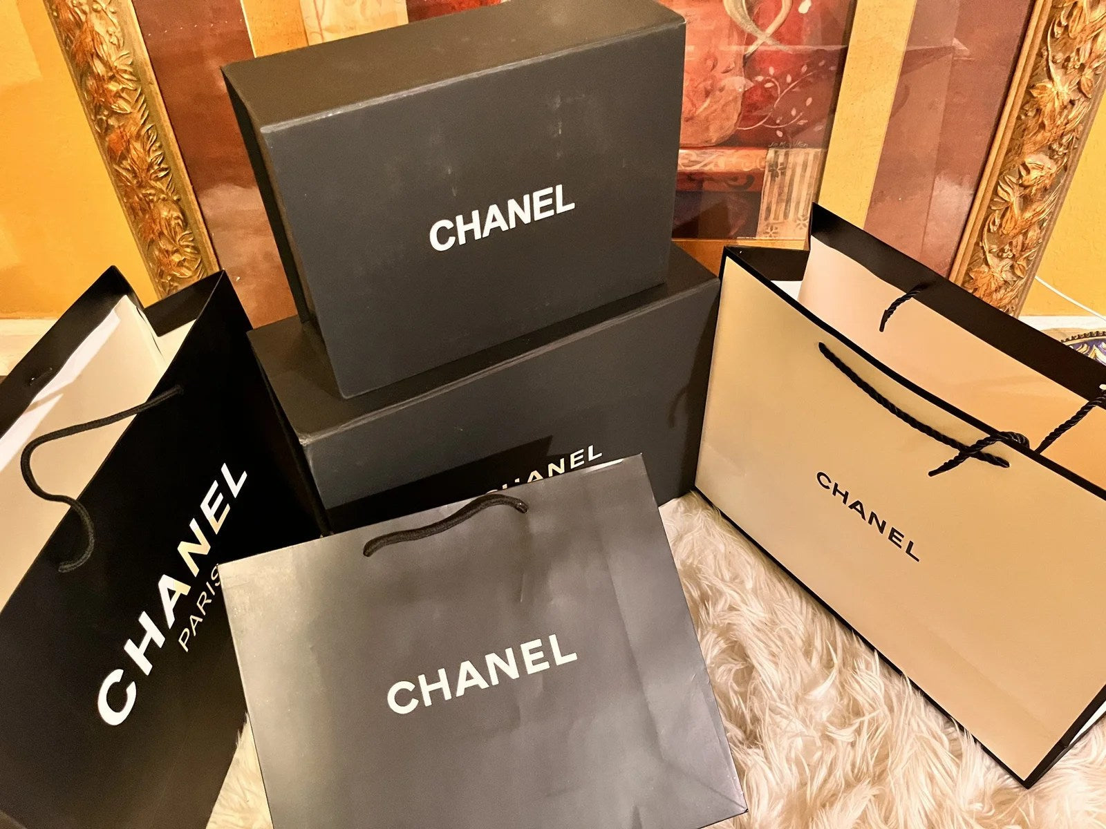 Stylish Women New Shopping Bags in various colors and designs, showcasing their lightweight and spacious features.