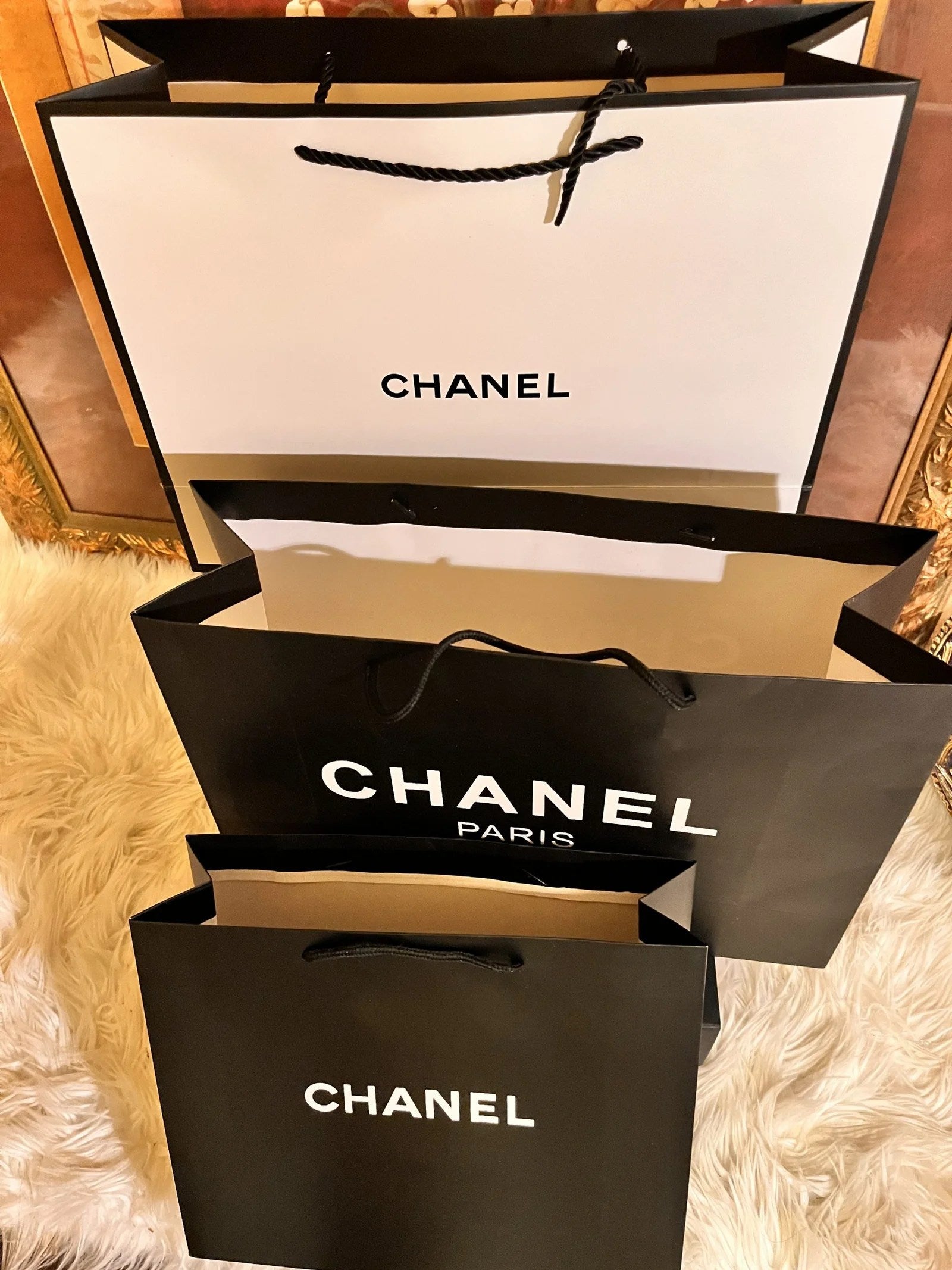 Stylish Women New Shopping Bags in various colors and designs, showcasing their lightweight and spacious features.